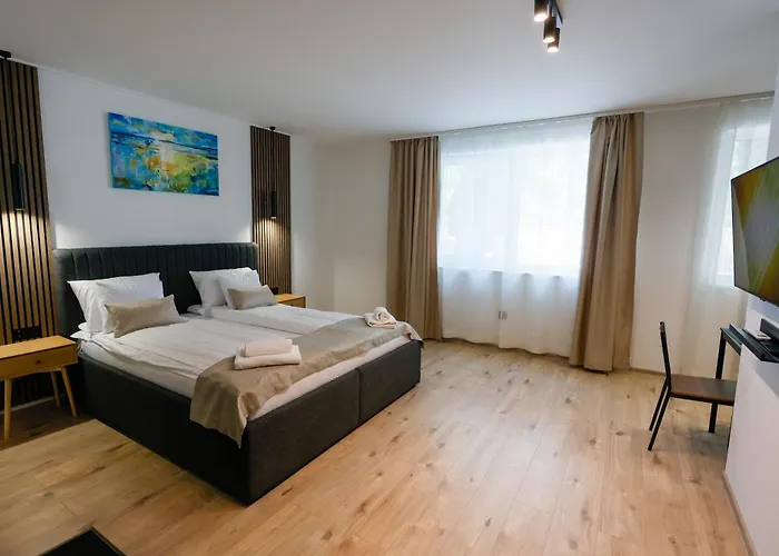 Gyulai Varpark 2 * 귤러